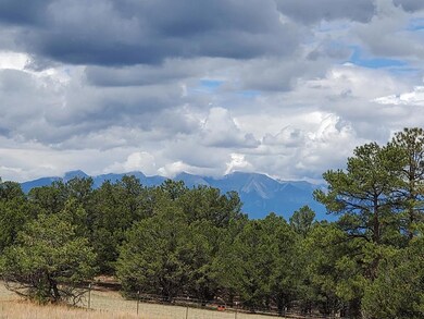Sangre de Cristo Mtns to west