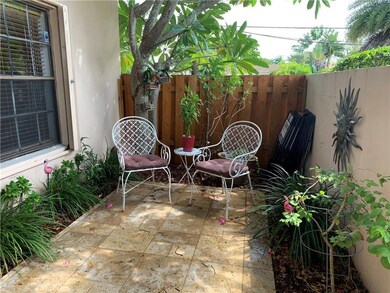 2509 SW 74th Te, Davie, FL 33317 - photo 3