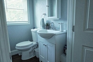 296 Howard St unit 296, Rockland, MA 02370 - photo 7