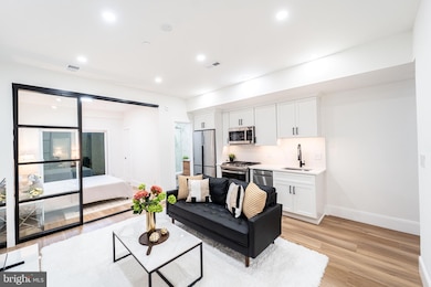 1714 Euclid St NW unit 2, Washington, DC 20009 - photo 4