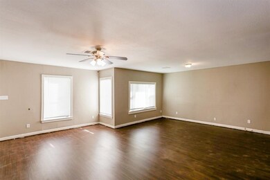 6230 Sherwood Dr, Houston, TX 77021 - photo 5