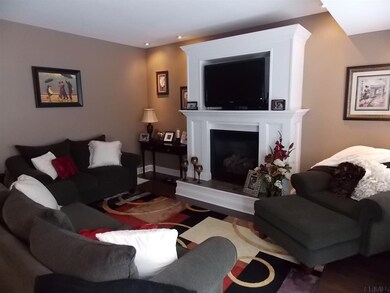 5 Oregon Ave, Rensselaer, NY 12144 - photo 2