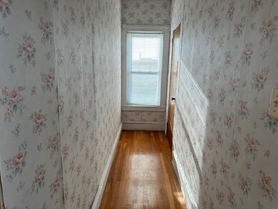 423 Chelmsford St unit 2, Lowell, MA 01851 - photo 7