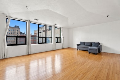 531 Main St unit 403, Worcester, MA 01608 - photo 3