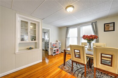 First floor parlor/dinning