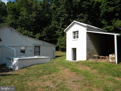 25793 W Virginia 55, Wardensville, WV 26851 - photo 5