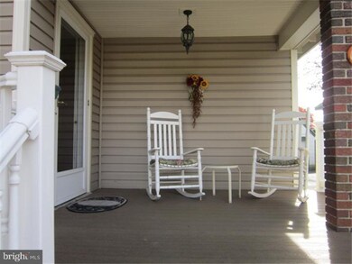 107 Fairlamb Ave, Havertown, PA 19083 - photo 2