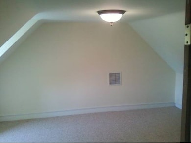 557 White Mountain Hwy unit B, Milton, NH 03851 - photo 3