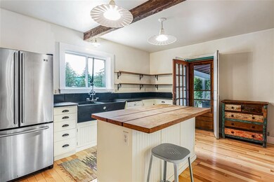 406 Maple St, Stowe, VT 05672 - photo 4