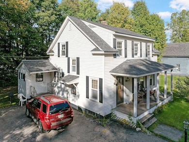 21 Spring St, Colebrook, NH 03576 - photo 3