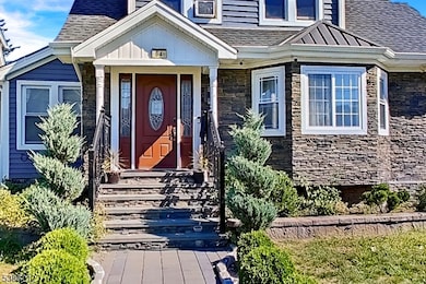 64 Van Houten Place, Belleville, NJ 07109 - photo 7