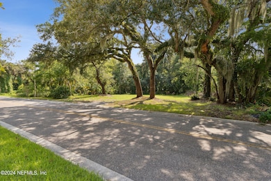 Road View
