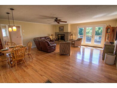 Huge Greatroom