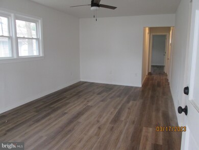 2829 Preston Ave, Alexandria, VA 22306 - photo 3