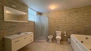 91 Calle Sendero Corto, Canovanas, PR 00729 - photo 5