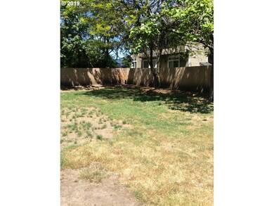 373 van Duyn St, Eugene, OR 97401 - photo 4