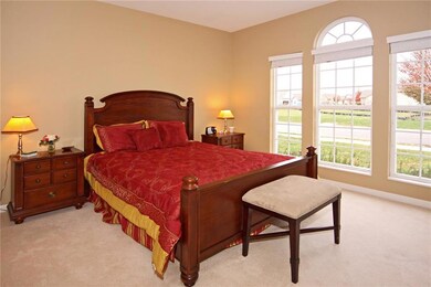 12658 Broadmoor Ct N, Fishers, IN 46037 - photo 4