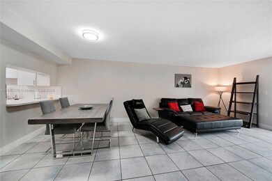 1810 W 56th St unit 3204, Hialeah, FL 33012 - photo 6