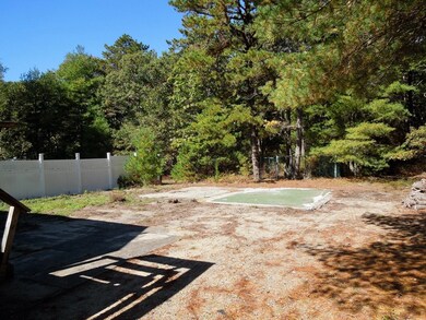 12 Squirrel Rd, Plymouth, MA 02360 - photo 6