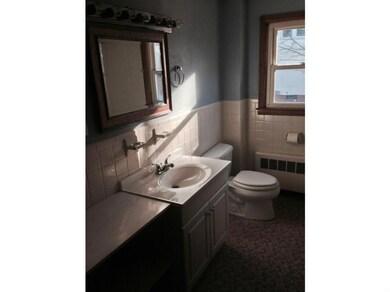 64 Huxley Ave, Providence, RI 02908 - photo 3