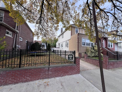 1831 Paulding Ave, Bronx, NY 10462 - photo 6