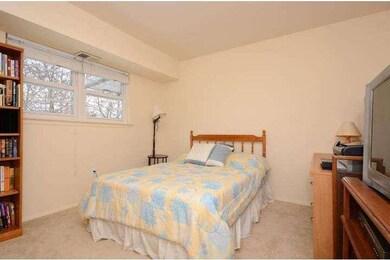 56 Garden View Terrace unit 18, East Windsor, NJ 08520 - photo 6