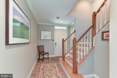 6801 Mclean Province Cir, Falls Church, VA 22043 - photo 7