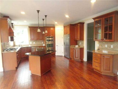 Kitchen. A GOURMET COOK S DREAM KITCHEN WITH THE A