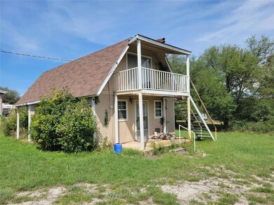 148 Broken Arrow, Comanche, TX 76442 - photo 3