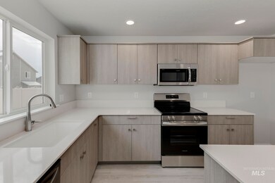 2330 N Honeysuckle Ave, Kuna, ID 83634 - photo 5