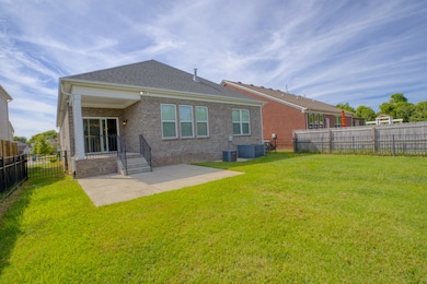 1012 Syler Dr, Mount Juliet, TN 37122 - photo 3