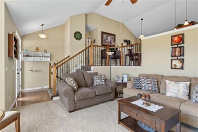21066 S Skyview Ln, Spring Hill, KS 66083 - photo 7
