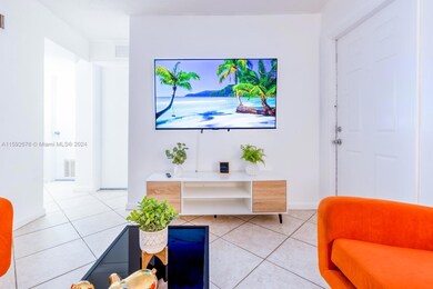 828 SW 2nd St unit 3, Miami, FL 33130 - photo 2