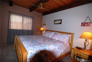 128 Orchard View Dr, Chelan, WA 98816 - photo 5