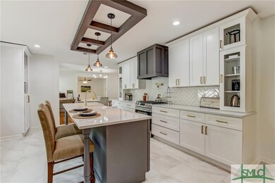 102 E 65th St, Savannah, GA 31405 - photo 5