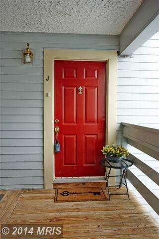 2220 Springwood Dr unit J, Reston, VA 20191 - photo 4