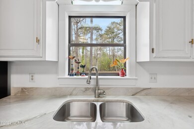 933 Welsh Ln, Jacksonville, NC 28546 - photo 6