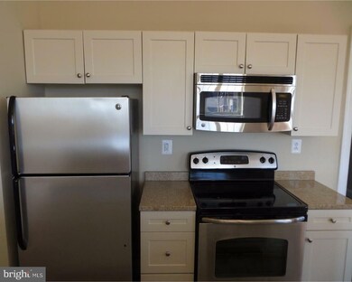 312-22 Walnut St unit 102, Philadelphia, PA 19106 - photo 4