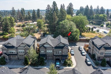 1056 SE Leonel Ln, Bend, OR 97702 - photo 3