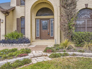 7921 Woodland Dr, North Richland Hills, TX 76182 - photo 4