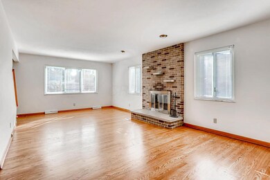 1139 Bernhard Rd, Columbus, OH 43227 - photo 6