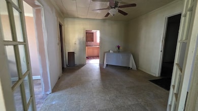 407 E Lemon St, Fitzgerald, GA 31750 - photo 4