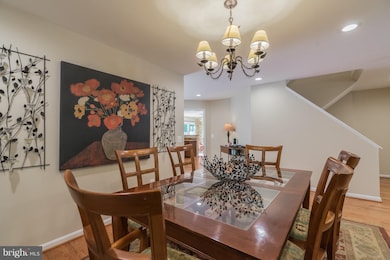 2315 Yvonnes Way, Dunn Loring, VA 22027 - photo 5