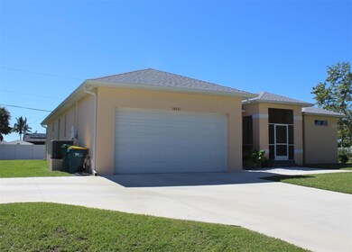 18091 Petoskey Cir, Port Charlotte, FL 33948 - photo 3