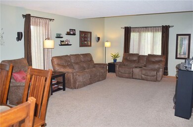 4021 Chipper Rd, Columbus, IN 47203 - photo 5