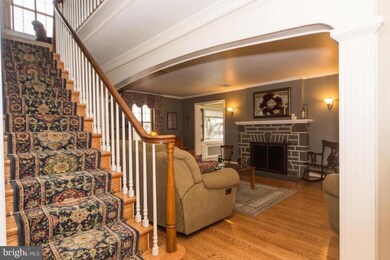 101 W Conestoga St, New Holland, PA 17557 - photo 5