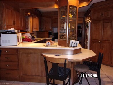 176 Highland Dr, New Concord, OH 43762 - photo 3