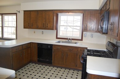 334 Green Grove Rd, Ocean, NJ 07712 - photo 5