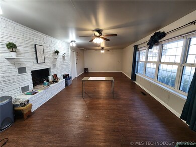 11604 N Lewis Ave, Skiatook, OK 74070 - photo 6