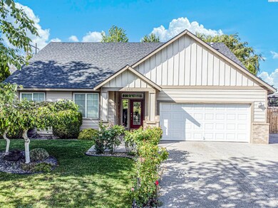 3906 W 20th Ave, Kennewick, WA 99338 - photo 2